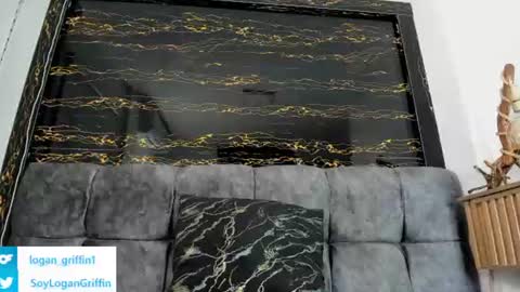 logan_griffin online show from June 24, 5:06 am