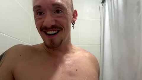 Snapshot of logan_trace chatting on September 26, 7:18 pm logan trace online show from September 26, 7:18 pm