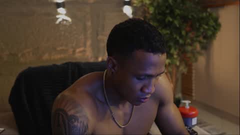 logan_varela online show from October 2, 10:06 pm