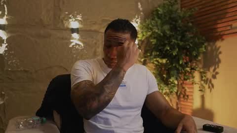 logan_varela online show from November 16, 12:16 am