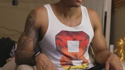 logan_varela online show from March 5, 1:51 pm