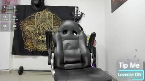 LOGAN WHITTERS online show from February 10, 12:26 am