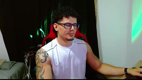 Loganandrwz online show from February 19, 1:34 am