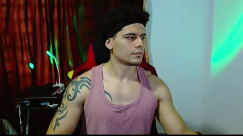 Loganandrwz online show from March 5, 7:32 pm