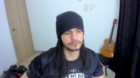 Snapshot of loganhot22 chatting on May 6, 6:08 am Logan online show from May 6, 6:08 am