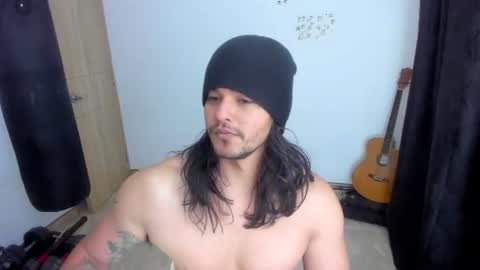Snapshot of loganhot22 chatting on June 14, 11:23 am Logan online show from June 14, 11:23 am