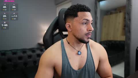 loganmartinx online show from February 27, 12:43 am