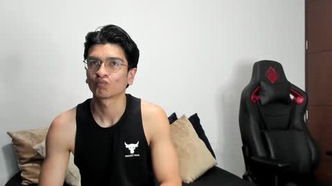 Logan online show from November 14, 8:35 am