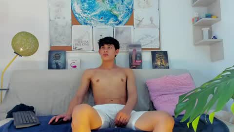 loganoficialx online show from July 16, 5:08 pm