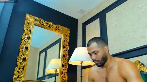 U can call me Logan online show from March 11, 2:01 pm