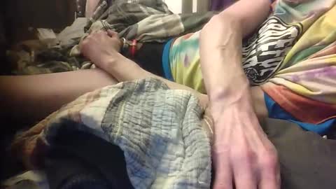 Snapshot of loggingjam chatting on March 5, 10:11 am loggingjam online show from March 5, 10:11 am