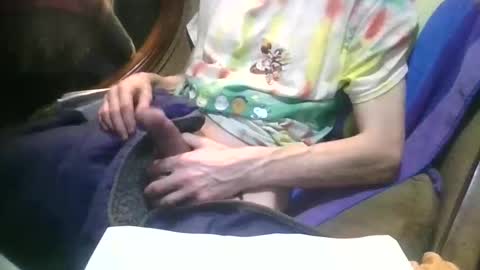 Snapshot of loggingjam chatting on March 19, 12:09 pm loggingjam online show from March 19, 12:09 pm