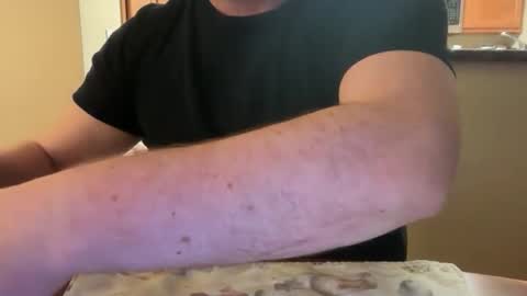 Snapshot of logical12345 chatting on November 3, 6:47 am logical12345 online show from November 3, 6:47 am