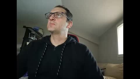 loic31 online show from January 7, 3:14 pm