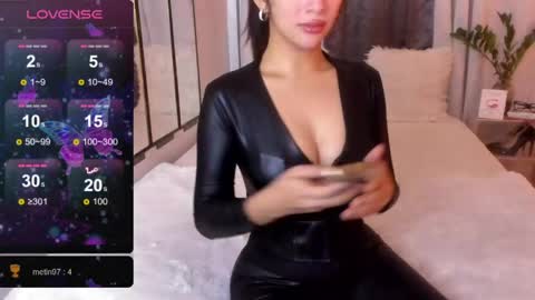 Mistress L online show from March 29, 3:06 am
