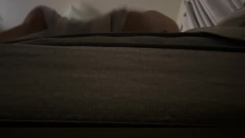 Snapshot of lokiiiii1998cubito chatting on December 16, 12:43 pm lokiiiii1998cubito online show from December 16, 12:43 pm