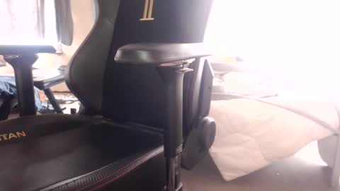 lokopopke online show from February 6, 11:54 am