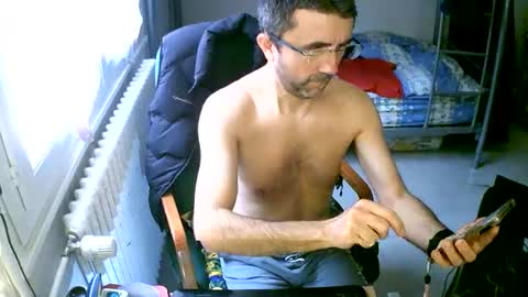 lokoum39 online show from January 6, 12:57 pm