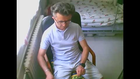 lokoum39 online show from May 2, 12:54 pm