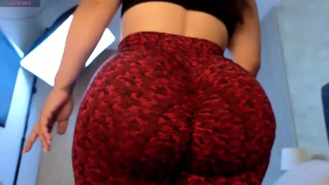 Snapshot of lola__sweet0591 chatting on July 20, 11:34 am Lola Sweet online show from July 20, 11:34 am