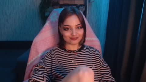 Snapshot of lola_bani_ chatting on January 22, 6:52 am lola online show from January 22, 6:52 am