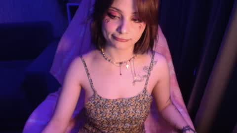 Snapshot of lola_bani_ chatting on February 8, 12:06 pm lola online show from February 8, 12:06 pm