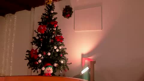 mara online show from December 19, 1:28 am