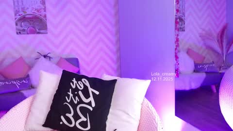 Lola online show from November 12, 5:13 pm