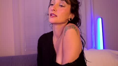 Snapshot of lola_la_lita chatting on May 8, 8:14 pm lola_la_lita online show from May 8, 8:14 pm