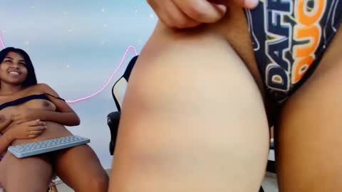 Snapshot of lola_lustrum chatting on June 9, 3:23 pm lola_lustrum online show from June 9, 3:23 pm