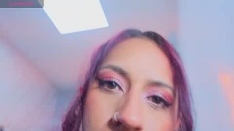 Snapshot of lola_roses_tf chatting on July 27, 8:27 pm Lola online show from July 27, 8:27 pm