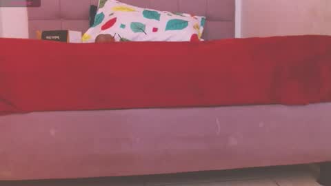 lola_wish online show from October 25, 5:04 am