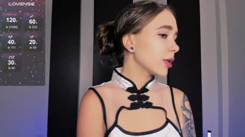 Lola3 online show from December 28, 7:22 pm