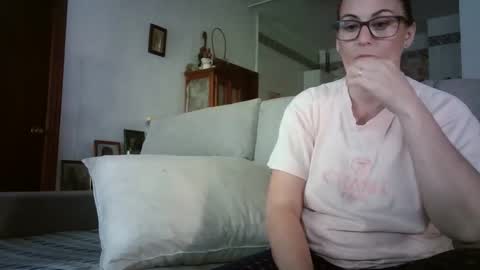 LOLA HUESO y ERIC online show from May 3, 3:07 pm