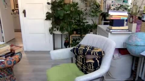 Lola Lustful online show from July 10, 12:30 pm