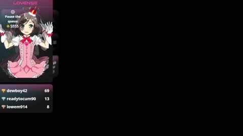 Snapshot of lolamaxi chatting on July 7, 7:23 am LOLA online show from July 7, 7:23 am