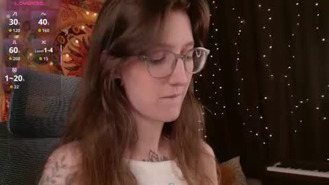 Snapshot of lolami_ chatting on June 28, 7:25 am lolami_ online show from June 28, 7:25 am