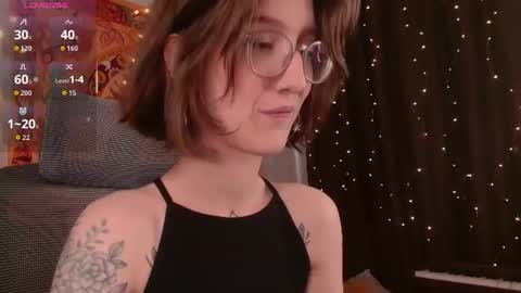 Snapshot of lolami_ chatting on July 29, 7:39 am lolami_ online show from July 29, 7:39 am