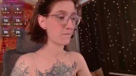 Snapshot of lolami_ chatting on July 30, 7:29 am lolami_ online show from July 30, 7:29 am