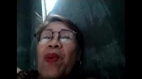 tey online show from October 31, 6:47 am