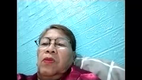 tey online show from January 18, 10:24 pm