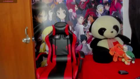 Snapshot of lolasweett_ chatting on November 27, 6:54 pm lolasweett_ online show from November 27, 6:54 pm