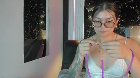 Lola online show from October 23, 11:31 am