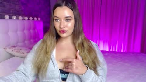 Victoria online show from February 3, 5:29 pm