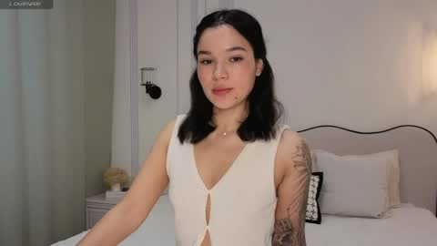 Snapshot of lolly_turner chatting on May 31, 2:53 am lolly_turner online show from May 31, 2:53 am