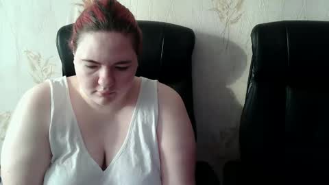 LollyNomeltyX online show from February 18, 6:31 am