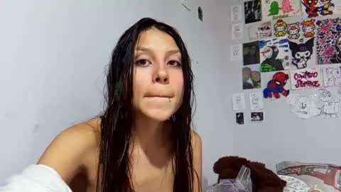 Loly  online show from December 21, 9:36 pm