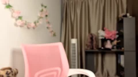 Snapshot of lonadejonge chatting on June 20, 1:47 pm Sane online show from June 20, 1:47 pm