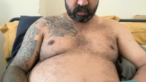 Snapshot of london_lad_101 chatting on July 12, 9:33 am london_lad_101 online show from July 12, 9:33 am
