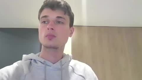 Snapshot of london_tomy chatting on September 13, 9:58 pm london_tomy online show from September 13, 9:58 pm